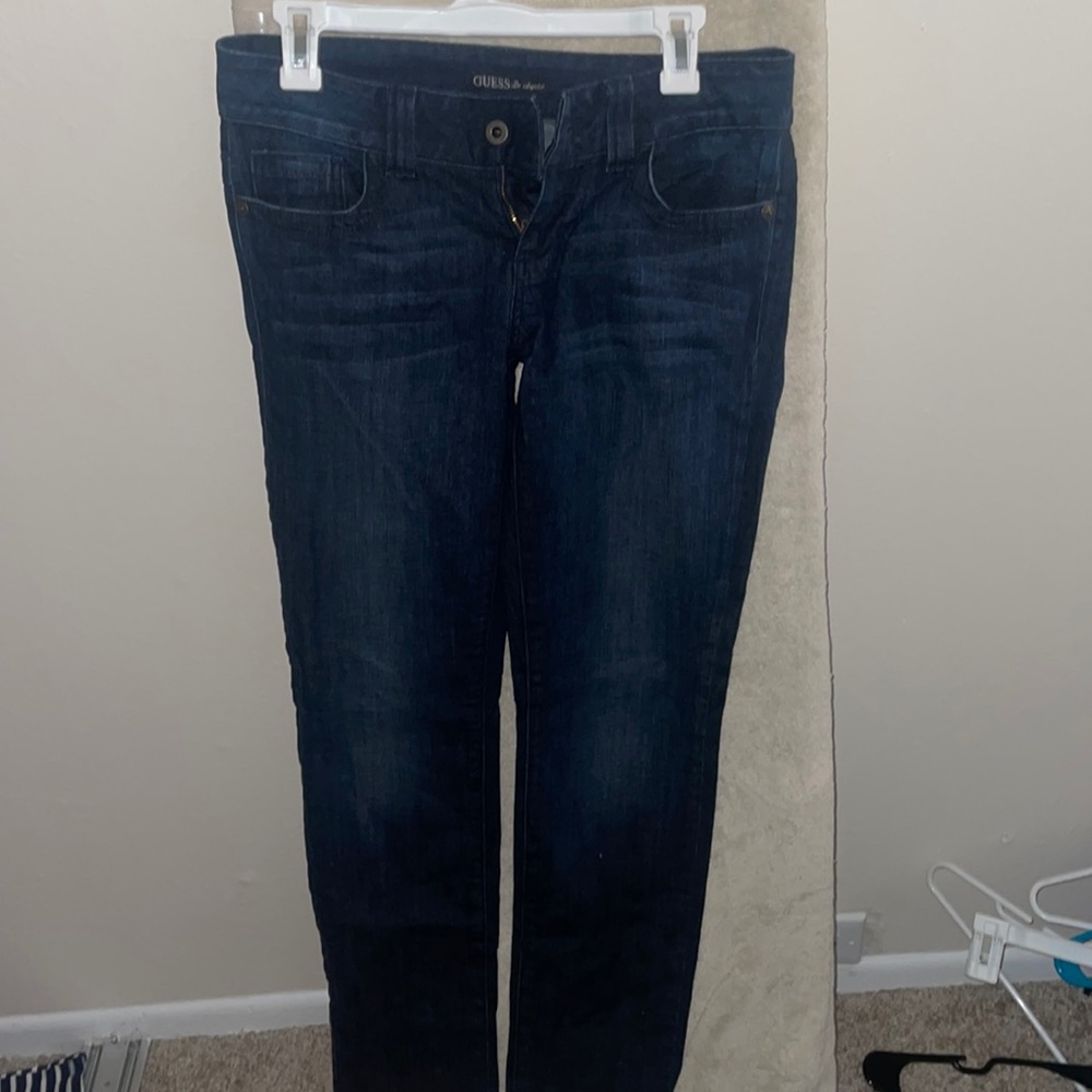 Size 28 GUESS Jeans